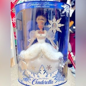 Vintage 1995-Disney Holiday Princess-Cinderella